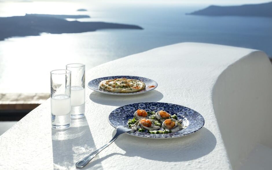 Santorini resets for summer